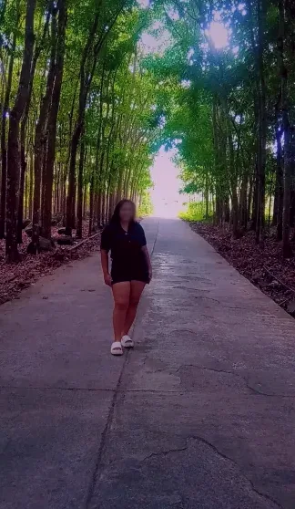 Ida, 23
